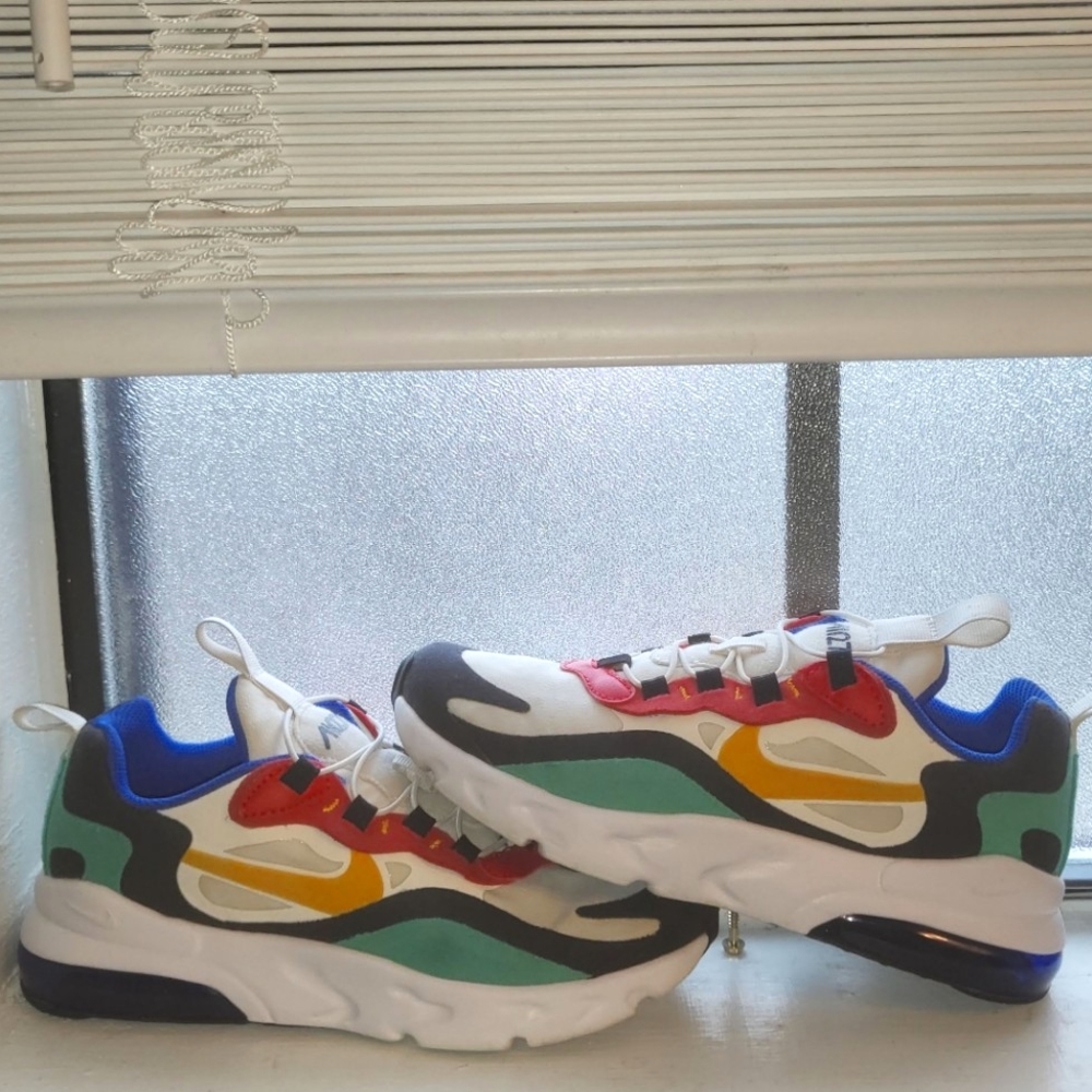 Nike Air Max 270 React